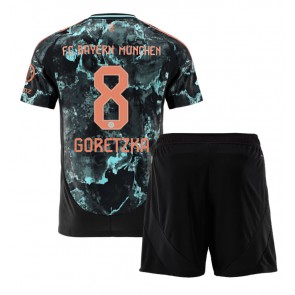 Bayern Munich Leon Goretzka #8 Dětské Venkovní dres komplet 2024-25 Krátký Rukáv (+ trenýrky)